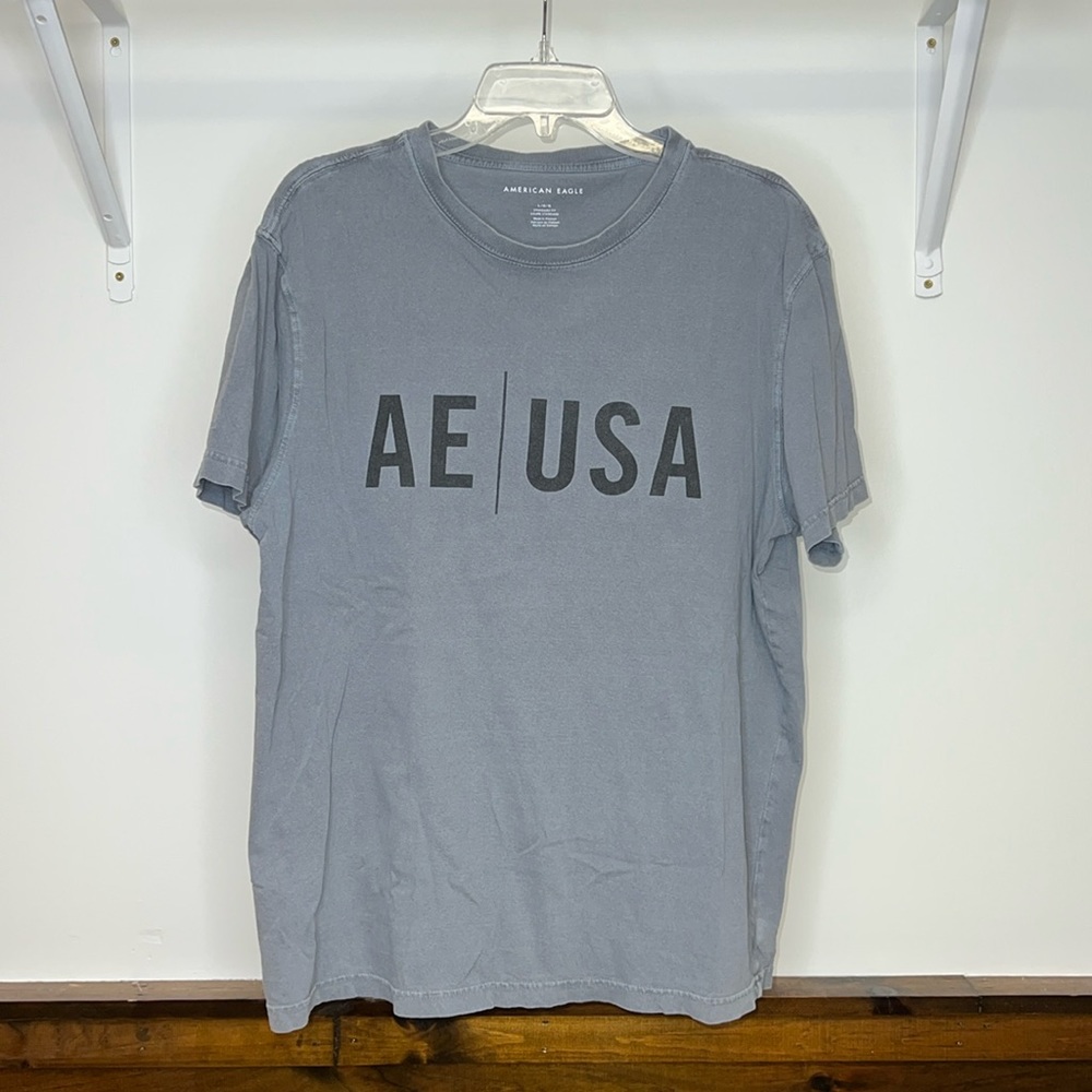 AEO Gray Cotton Graphic Tee- L